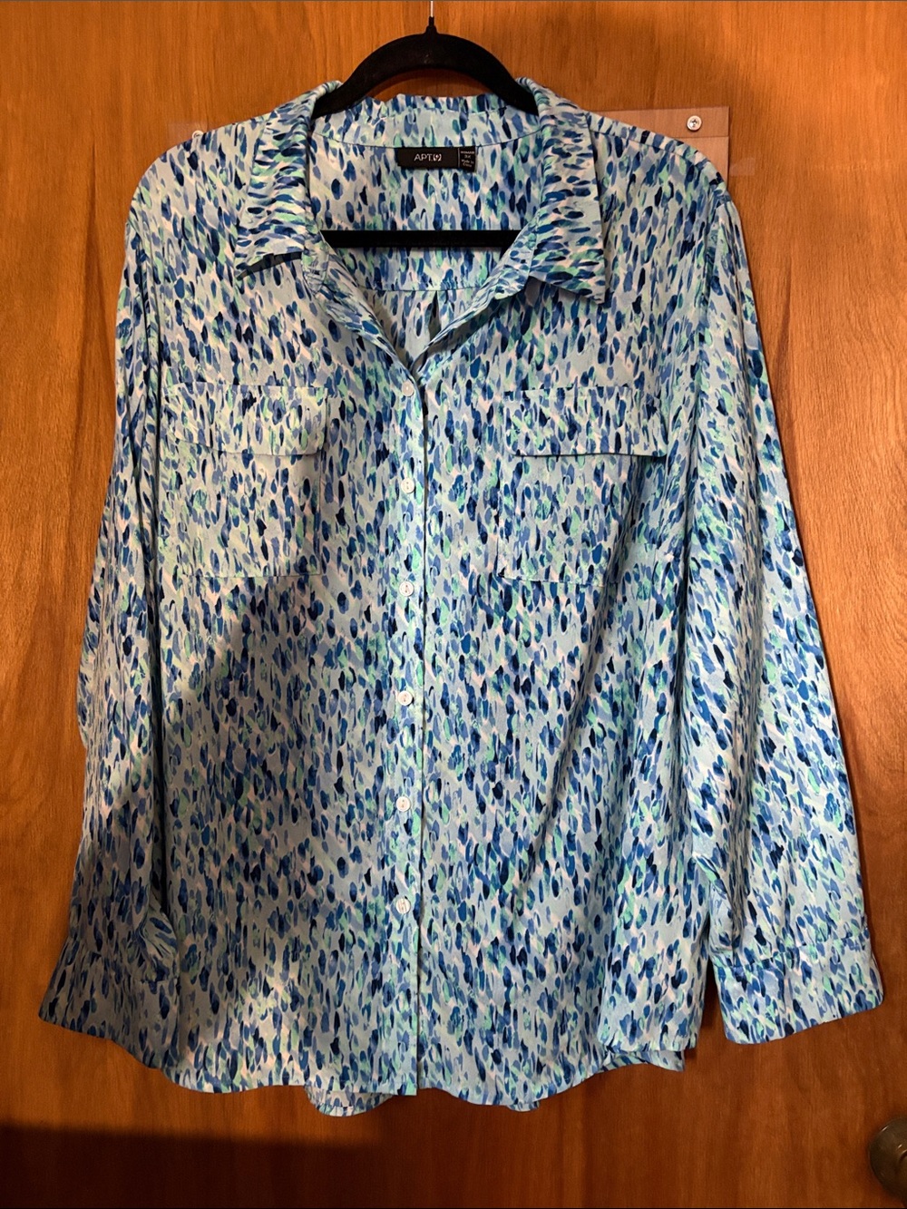 Apt. 9 Women’s Speckled Print Button-Down Blouse